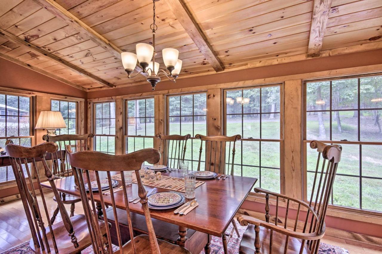 Creekside Berkeley Springs Cabin On 35 Acres! מראה חיצוני תמונה