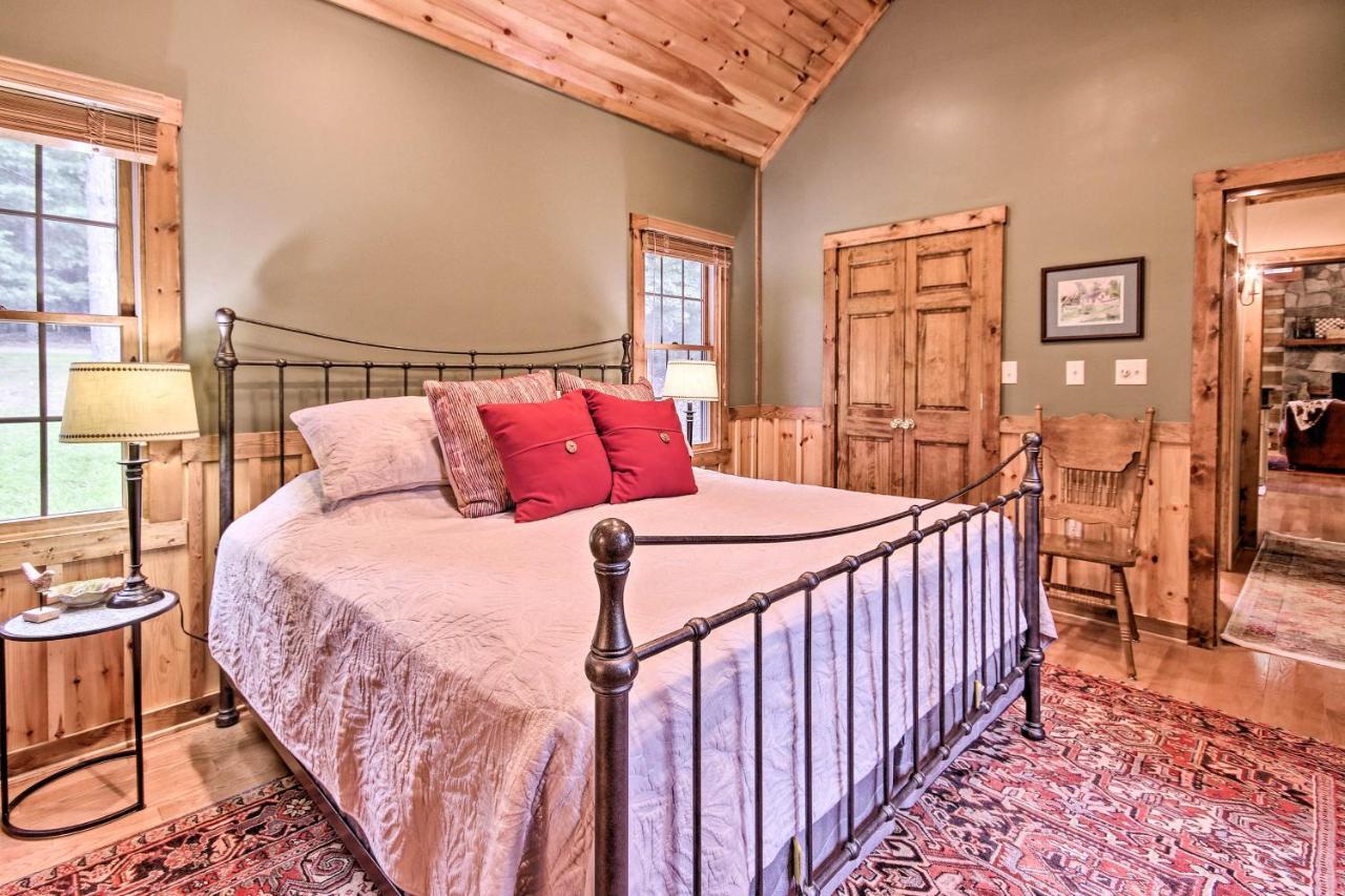Creekside Berkeley Springs Cabin On 35 Acres! מראה חיצוני תמונה