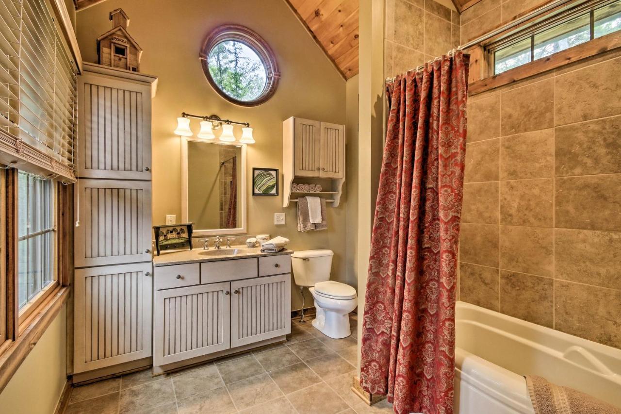 Creekside Berkeley Springs Cabin On 35 Acres! מראה חיצוני תמונה