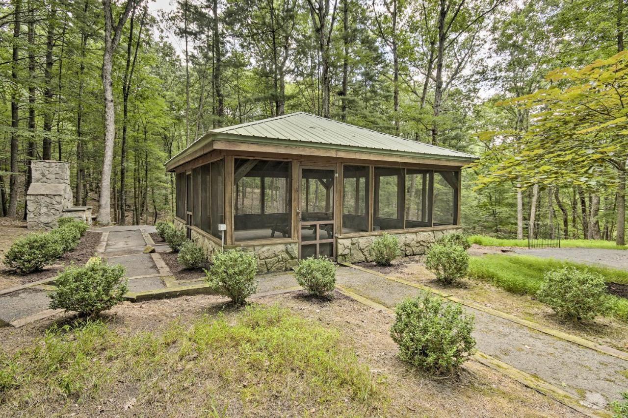 Creekside Berkeley Springs Cabin On 35 Acres! מראה חיצוני תמונה